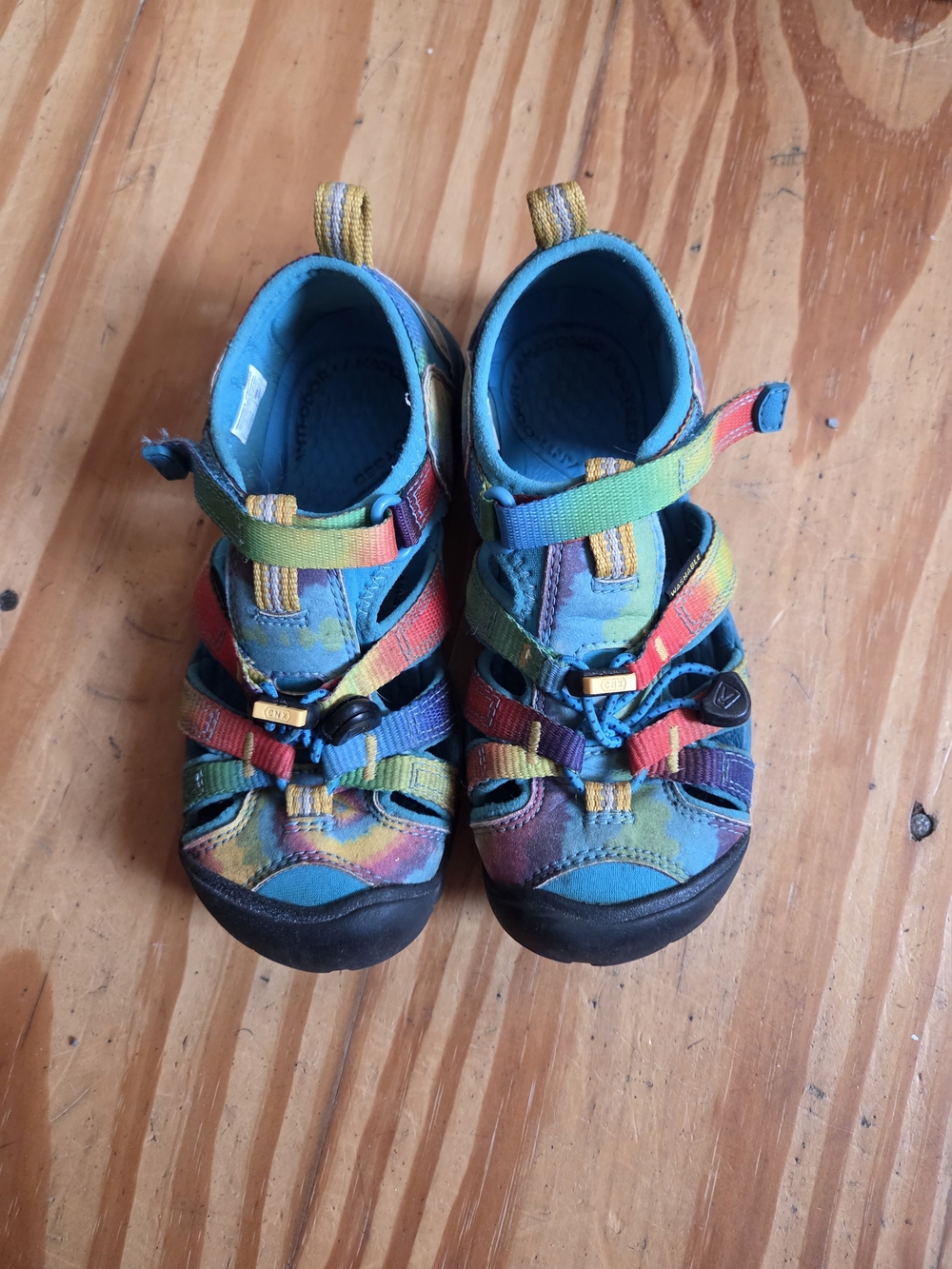 Keen Kids Teal Sandals with Rainbow Straps - Picture 2 of 6